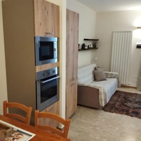 Casetta Nel Borgo Apartment *